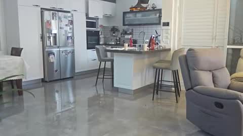 crazy101 online show from October 2025 07:19:02 AM