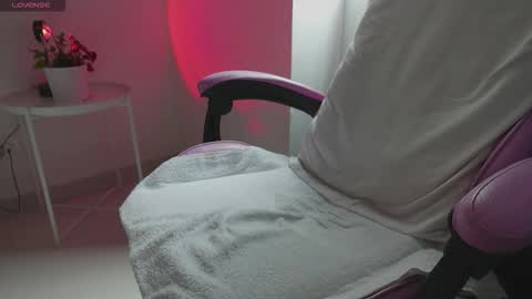 666anyone online show from October 2025 05:55:02 PM