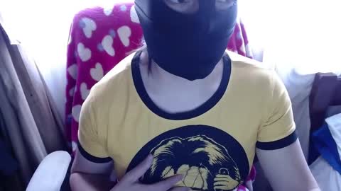 Snapshot of 666maskgirl chatting on October 2025 05:43:01 PM SHANNON online show from October 2025 05:43:01 PM