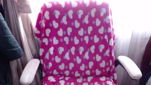 Snapshot of 666maskgirl chatting on November 2025 05:57:01 PM SHANNON online show from November 2025 05:57:01 PM