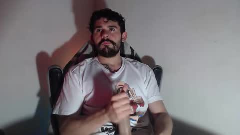 Nathan online show from November 2025 07:23:02 PM