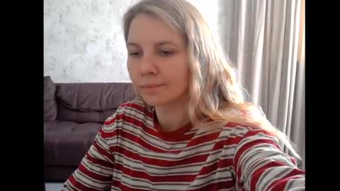 Snapshot of 69riley_reid69 chatting on May 2026 07:03:01 AM 69Riley Reid69 online show from May 2026 07:03:01 AM