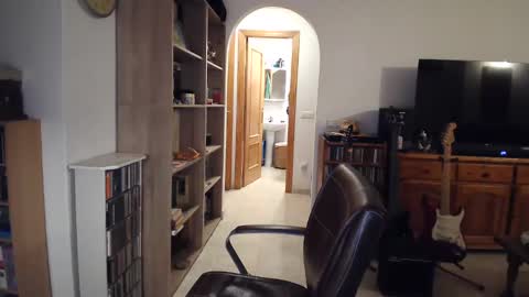  Papi  online show from March 2025 10:10:02 PM