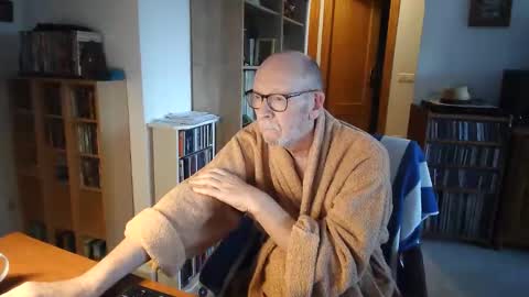  Papi  online show from March 2026 05:32:01 PM