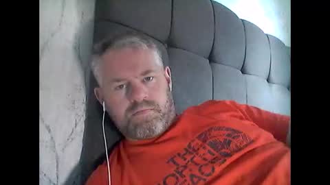 81jonnyx online show from October 2025 11:43:01 AM