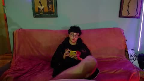 Phillip online show from September 2025 04:06:01 AM