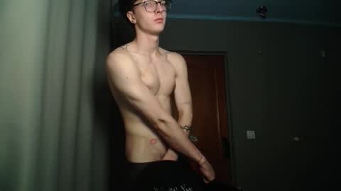 Phillip online show from October 2025 08:30:01 PM