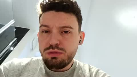 8inchdude93 online show from August 2026 06:37:01 AM