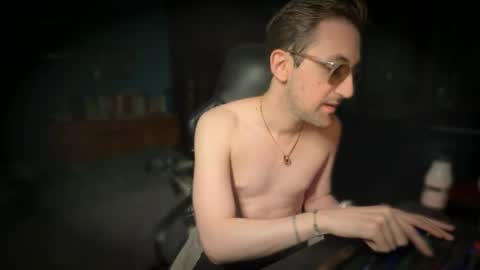 91stefisexy91 online show from October 2025 10:54:02 PM