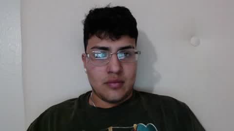 Snapshot of 99_butterfly_boy99 chatting on January 2025 03:12:02 AM Butterfly boy online show from January 2025 03:12:02 AM