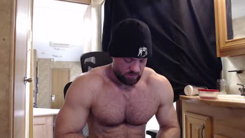 9 fat inches online show from February 2025 07:49:01 PM