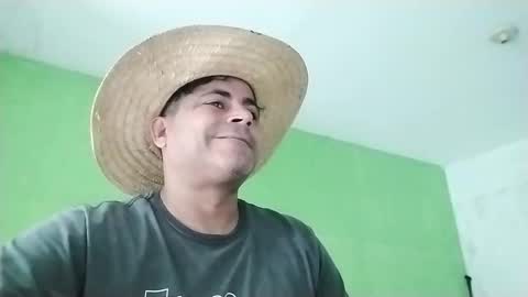 9vinhocamshow online show from January 2025 11:35:01 AM