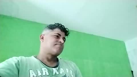 9vinhocamshow online show from February 2025 11:44:02 AM