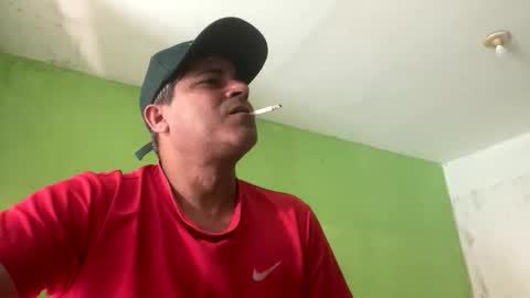 9vinhocamshow online show from October 2025 12:01:02 PM