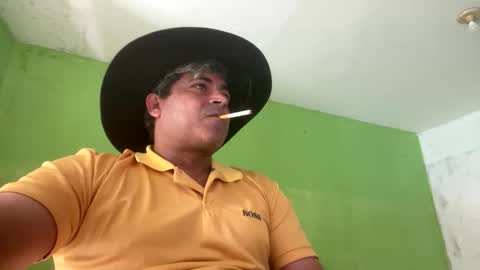 9vinhocamshow online show from November 2025 11:23:02 AM