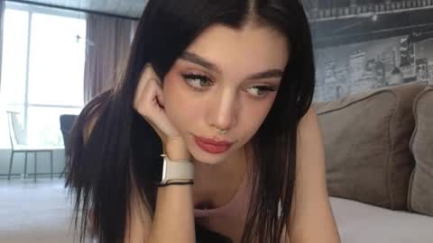 KARINA online show from October 2025 08:46:01 AM