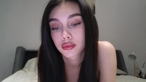 KARINA online show from March 2026 03:17:01 PM