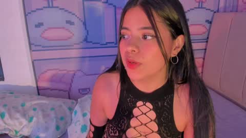 Alice  online show from December 2024 03:45:02 AM