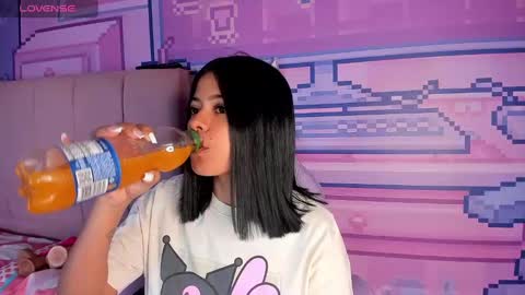 Alice  online show from October 2025 09:48:01 PM