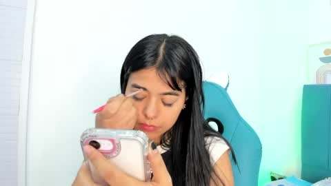 Alice  online show from April 2026 07:41:01 PM