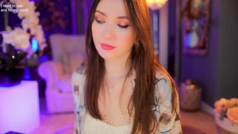 Sophia  online show from December 2024 05:05:02 AM