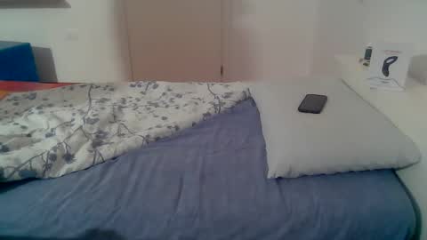 Bet online show from October 2025 08:04:02 PM