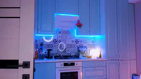 Willow online show from September 2025 09:18:01 PM