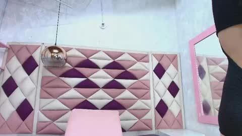  abby rouss online show from September 2025 03:08:02 AM