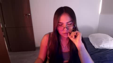 abby 3 online show from December 2025 06:27:02 PM