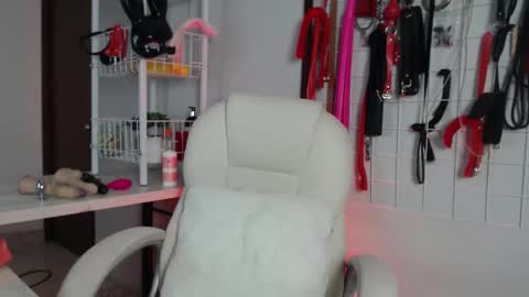 Adahara online show from December 2025 03:45:02 AM