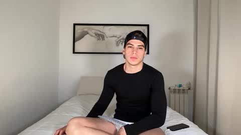 Snapshot of _aesthetic chatting on March 2026 08:22:02 PM _aesthetic online show from March 2026 08:22:02 PM