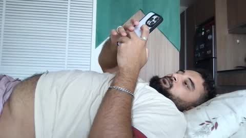 Snapshot of _alan_bear_ chatting on February 2026 07:51:01 AM Alan online show from February 2026 07:51:01 AM