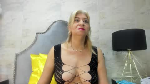 Snapshot of _alana_johnson chatting on June 2026 01:10:02 PM _alana_johnson online show from June 2026 01:10:02 PM
