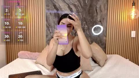 ALANA  online show from October 2025 01:25:01 PM