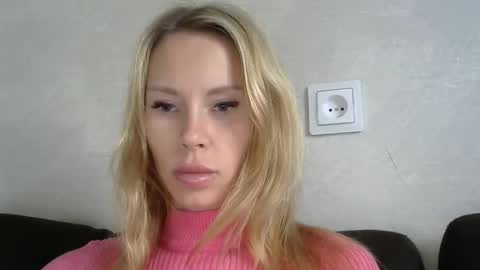 _alex1819 online show from September 2025 07:01:01 AM