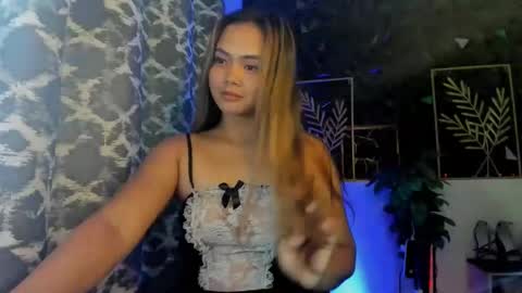  Alexa14 online show from March 2025 09:22:01 PM