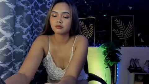  Alexa14 online show from March 2025 09:18:02 PM