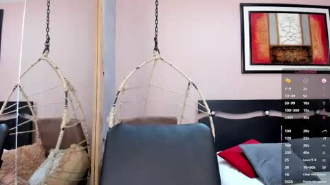 Snapshot of _alice08_ chatting on April 2026 12:11:02 PM online show from April 2026 12:11:02 PM