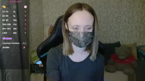  AliceCullen  online show from March 2026 04:02:01 PM