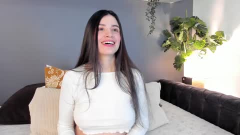  Alice  online show from February 2025 11:12:02 PM