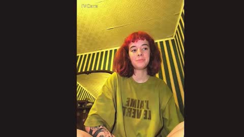 Snapshot of _amber_doll_ chatting on November 2025 12:33:01 AM Amber online show from November 2025 12:33:01 AM