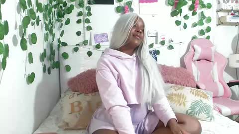 Snapshot of _amy_rojas_ chatting on February 2025 12:41:01 AM ask me online show from February 2025 12:41:01 AM