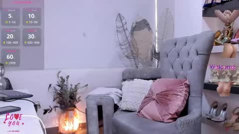 Ana Bolena online show from February 2025 07:10:01 PM