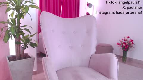 Paula online show from March 2025 06:45:02 PM