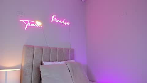 ngela  online show from February 2025 11:38:02 AM