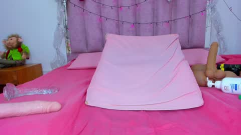 Any online show from December 2024 10:34:02 PM