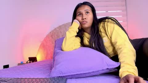 Any online show from January 2026 07:19:01 PM