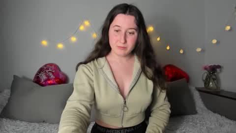 Anna online show from April 2026 06:10:01 PM