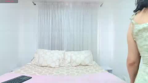 Snapshot of _annie_thomson_ chatting on July 2026 08:48:02 PM Melissa online show from July 2026 08:48:02 PM