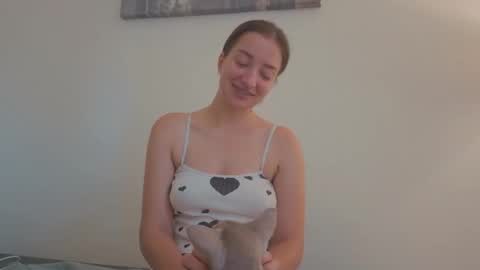 Snapshot of _annieone chatting on September 2025 01:55:01 PM Anna online show from September 2025 01:55:01 PM